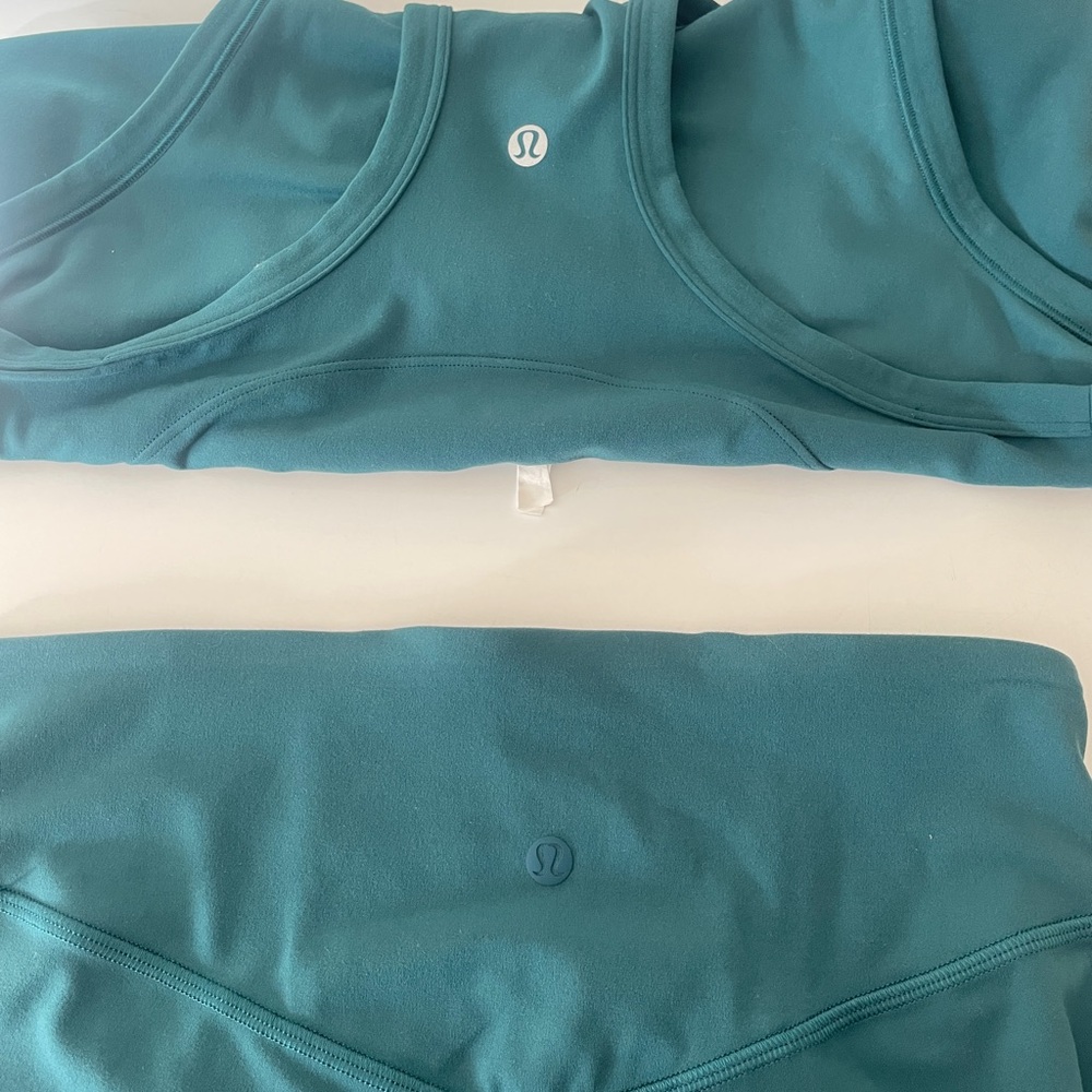 lululemon athletica Teal Green Set - Picture 4 of 4